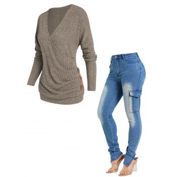 

Textured Mock Button Surplice V Neck Ruched Sweater And Faded Wash Pocket Patches Zip Up Jeans Outfit, Multicolor