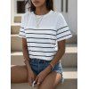 T-shirt Décontracté Rayé Imprimé à Epaule Dénudée à Manches Courtes avec Bouton - Blanc S | US 4