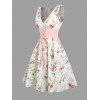 Ensemble de Robe Corset Fleurie Imprimée Zippée Au Dos à Lacets et de Robe Ceinturée - Blanc S | US 4