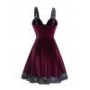 Robe Débardeur Jointif en Dentelle à Epaule Bouclée sans Manches en Velours à Lacets - Rouge foncé L | US 8-10