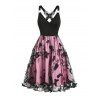 Robe Dentelle Gothique Anneaux en O Papillon Superposé en Maille Transparente et Ailes - Noir S | US 4