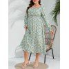 Robe D'Eté Fleurie Imprimée de Grande Taille Manches Longues à Col U à Volants - Vert clair 4XL | US 22