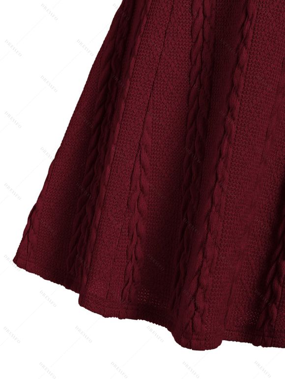 Hooded Cable Sweater Dress Set Lace Up Corset Belt and Zip Up Chunky Heel Boots Tribal Style Floral Earrings Outfit - Rouge foncé S | US 4