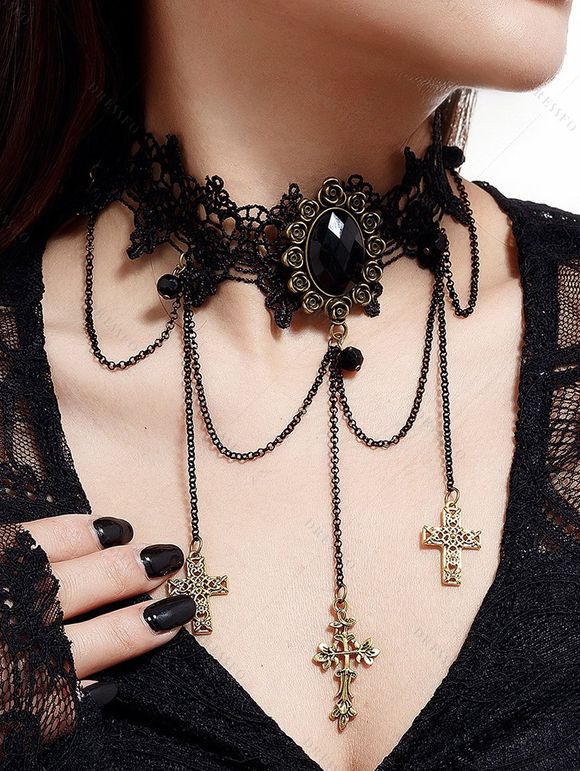 Collier en Dentelle avec Pendentif Lacets Croisés dans le Noir et Pierres Précieuses Style Gothique - Noir 