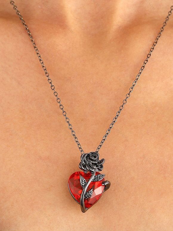 Collier Ras-de-Cou Motif Rose et Cœur Style Gothique pour la Saint-Valentin - Rouge 