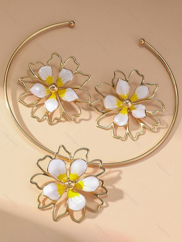 Ensemble de Collier et de Boucles D'Oreilles Rétro Fleur Superposé - Beige 