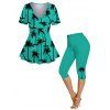 Hawaii Outfit Allover Palm Tree Pattern V Neck Short Sleeve Tee and High Waisted Capri Pants Vacation Outfit - Vert profond S | US 4