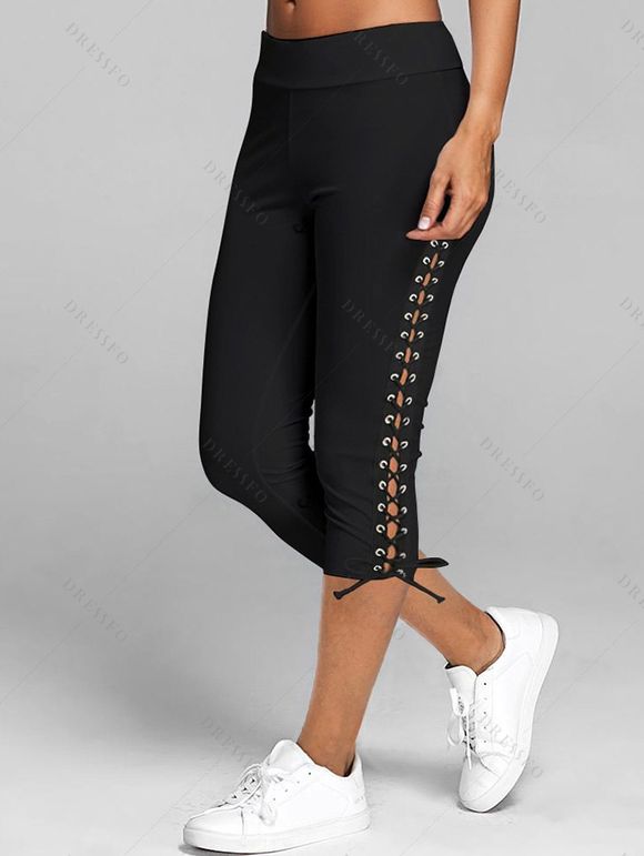 Casual Outfit Plaid Pattern Lattice Strap Mock Button Asymmetrical Hem Faux Twinset T Shirt and Lace Up Solid Color Capri Leggings Two Piece Outfit - Noir S | US 4