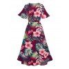 Vacation Couple Outfit Hibiscus Flower Tropical Leaf Pattern Slit Flare Sleeve Dress and Roll Up Sleeve Shirt Hawaii Matching Outfit - Rouge foncé S | US 4