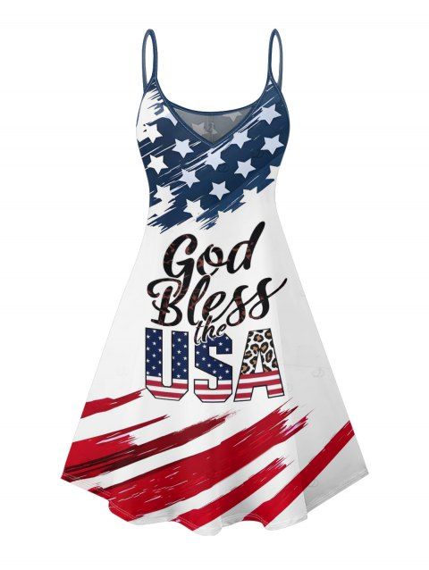 Robe de fête de l'indépendance à bretelles spaghetti, col en V, motif de lettres et éléments du drapeau américain, coupe trapèze, mini-robe débardeur patriotique