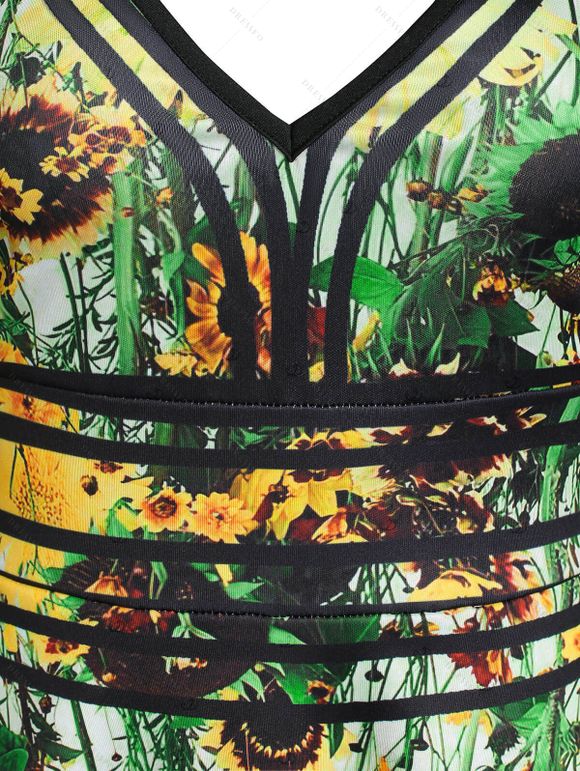 Vacation Women Outfit Floral Leaf Printed Flare A Line Slip Mini Dress and Rhinestone Decor Toe Post Flip Flop Two Piece Set - Vert clair S | US 4