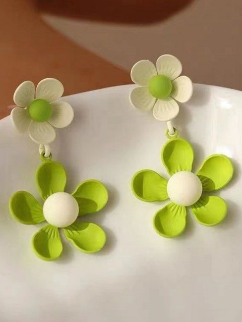 Colorblock Floral Shaped Trendy Drop Earrings