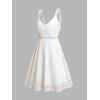 Robe de vacances courte en dentelle jacquard à fleurs de couleur unie, style romantique, bretelles non réglables, col en V, coupe trapèze - Blanc L | US 8-10