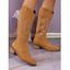 Leaf Pattern Zipper Up Pointed Toe Chunky Heels Trendy Mid Calf Boots - Rose clair EU 42