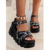 Solid Color Heart Chain Embellishment Buckle Strap Thick Platform Open Toe Gothic Outdoor Sandals - Noir EU 42