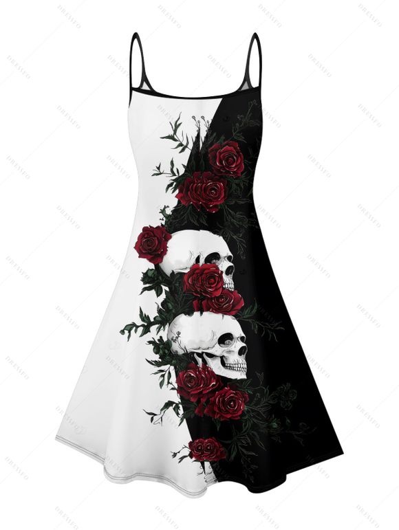 Gothic Women Outfit Monochrome Rose Skulls Pattern Spaghetti Strap Tank Dress and Heart Rose Necklace Heart Chain Embellishment Sandals Set - Noir S | US 4