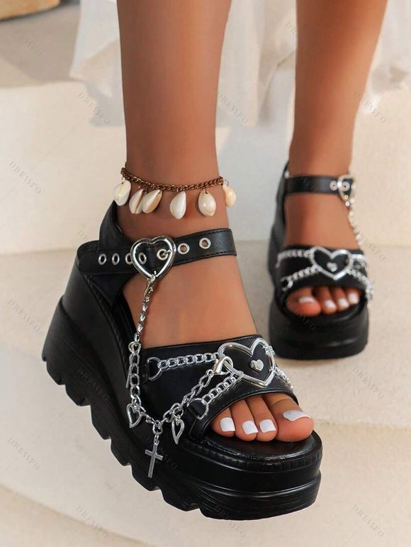 Gothic Women Outfit Monochrome Rose Skulls Pattern Spaghetti Strap Tank Dress and Heart Rose Necklace Heart Chain Embellishment Sandals Set - Noir S | US 4