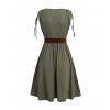 Robe 2 en 1 décontractée à taille haute et sans manches, avec ceinture à anneaux et épaules cintrées et colorblock - Vert profond XXL | US 14