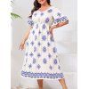 Robe de vacances grande taille à imprimé ethnique, col en V, manches mi-évasées, coupe trapèze, mi-longue, décontractée - Bleu 4XL | US 22