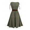 Robe 2 en 1 décontractée à taille haute et sans manches, avec ceinture à anneaux et épaules cintrées et colorblock - Vert profond M | US 6