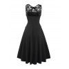 Robe Mi-longue Haute Basse Gothique Découpée Panneau en Dentelle - Noir L