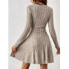 Robe texturée de couleur unie, mini-robe à col en V et manches longues - café lumière XXL | US 12