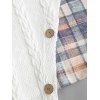 Pull à carreaux en maille torsadée Pull asymétrique à col oblique et boutons factices - café lumière XXL | US 14