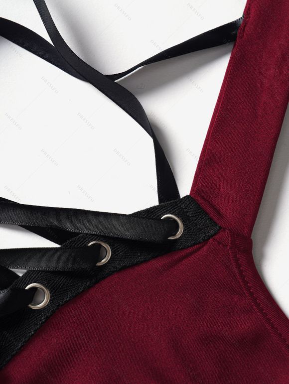 Robe gothique unie à œillets, lacets et bretelles à boucle, mini-robe - Rouge foncé M | US 6