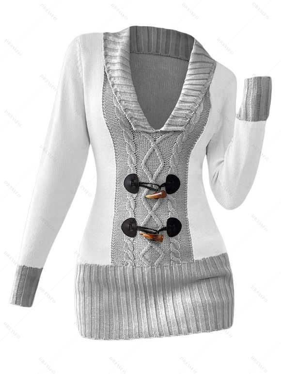 Spring Outfit Contrast Color Mock Horn Button Sweater and Skinny Jeans Set - Gris Clair S | US 4