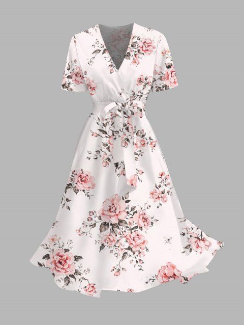 Robe de vacances à imprimé rose romantique, style peinture à l'huile, avec ceinture cache-cœur.