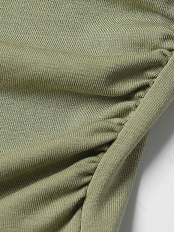 Casual T-shirt Solid Color Ruched Curved Hem Padded Cropped Tee - Olive Verte XL | US 12