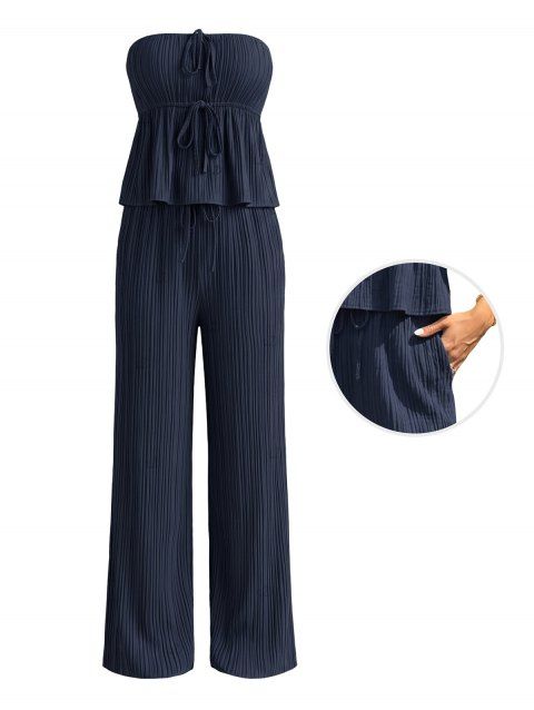 Ensemble deux pièces pour les vacances : haut texturé uni à épaules dénudées et froncé, et pantalon large à poches.