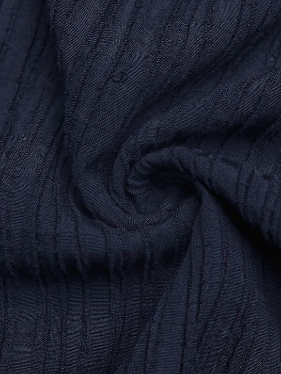 Ensemble deux pièces pour les vacances : haut texturé uni à épaules dénudées et froncé, et pantalon large à poches. - Bleu de Minuit XL | US 10