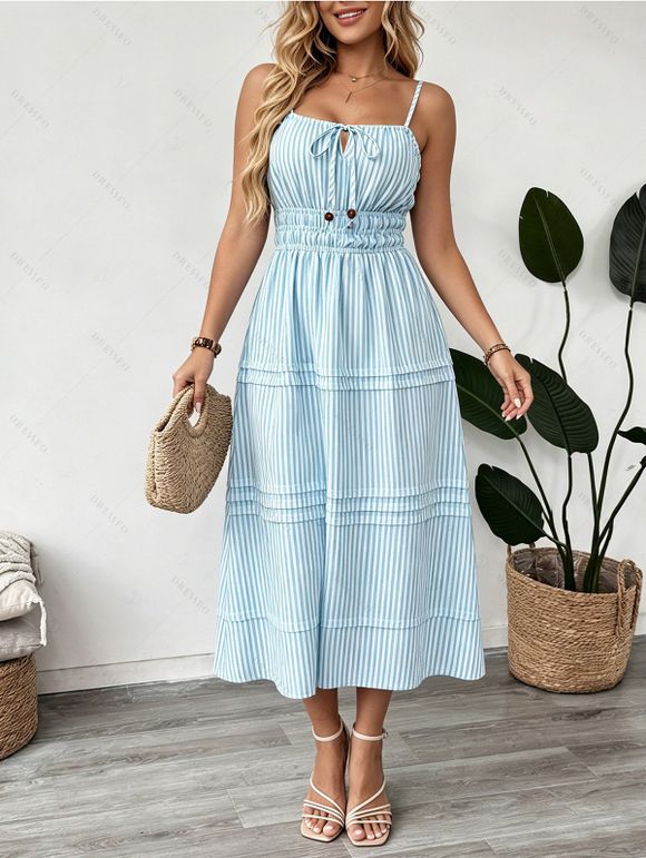 Vacation Couple Outfit Striped Print Smocked Tied Spaghetti Strap Square Neck Cake Dress and Shirt Set - Bleu clair S | US 4