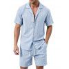 Men's Casual Outfit Solid Color Striped Hollow Out Button Up Shirt and Pocket Drawstring Shorts Set - Bleu clair XXL
