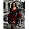 Haut gothique pour Halloween, haut long à lacets avec ourlet mouchoir et tête de mort colorblock - Rouge foncé L | US 8-10