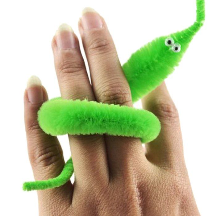 moving worm toy