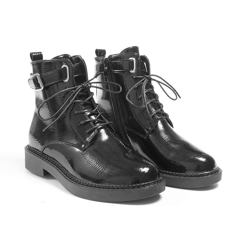 

QWA999 Pure Color Short Canister and Martin Boots, Black