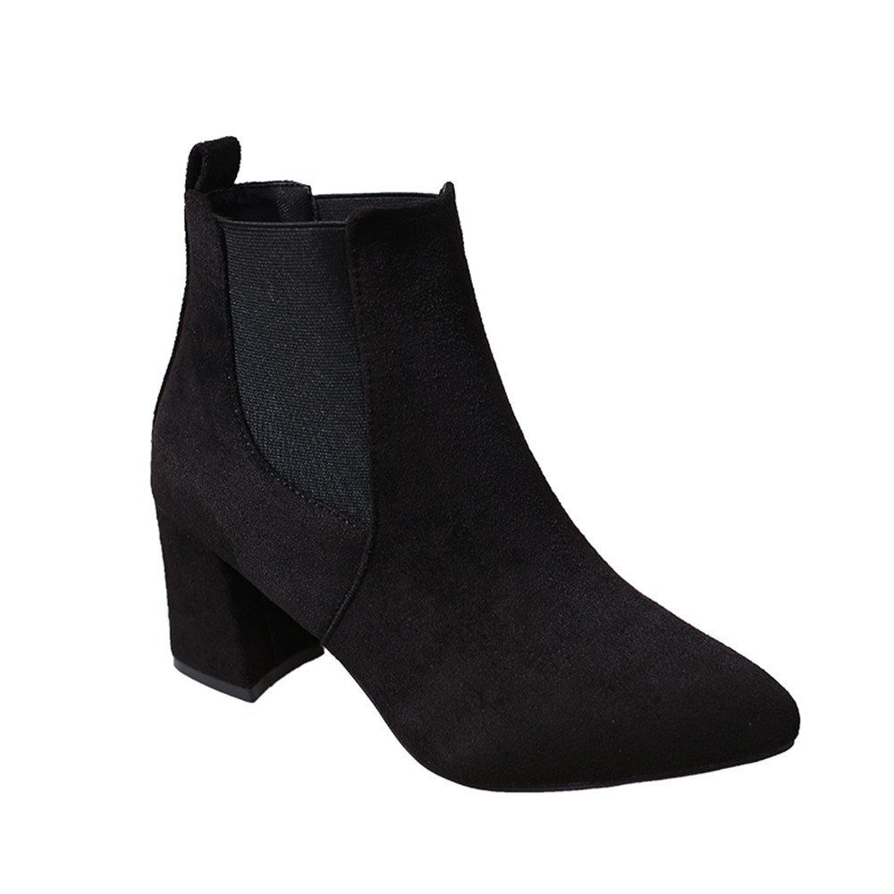 

Short Boots And A Sharp Toe With Martin, Black