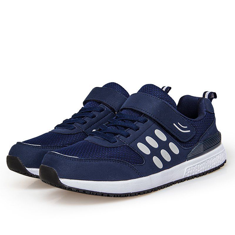 2018 New Autumn and Winter Elderly Walking Shoes Middle