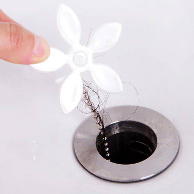 How to Hook Up a Drain Line to a Sink