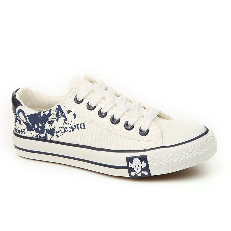 simple mens sneakers