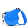 Laisse escamotable de marche de chien de 5m pour les grands chiens moyens jusqu'à l'embrouillement 60LBS libre d'un bouton - Bleu 