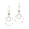 Boucles d'oreilles rondes avec perles en coquille - d'or 