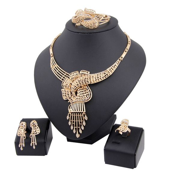 Bracelet en plaqué or et incrusté de diamants avec quatre pièces - d'or 