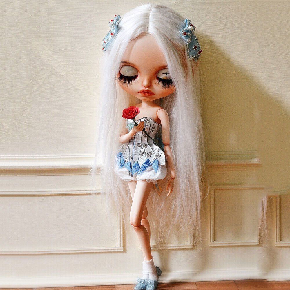 

Blythe Doll 1/6 of Gold and Silver Dresses Cute Girls Boutique Gifts, Platinum
