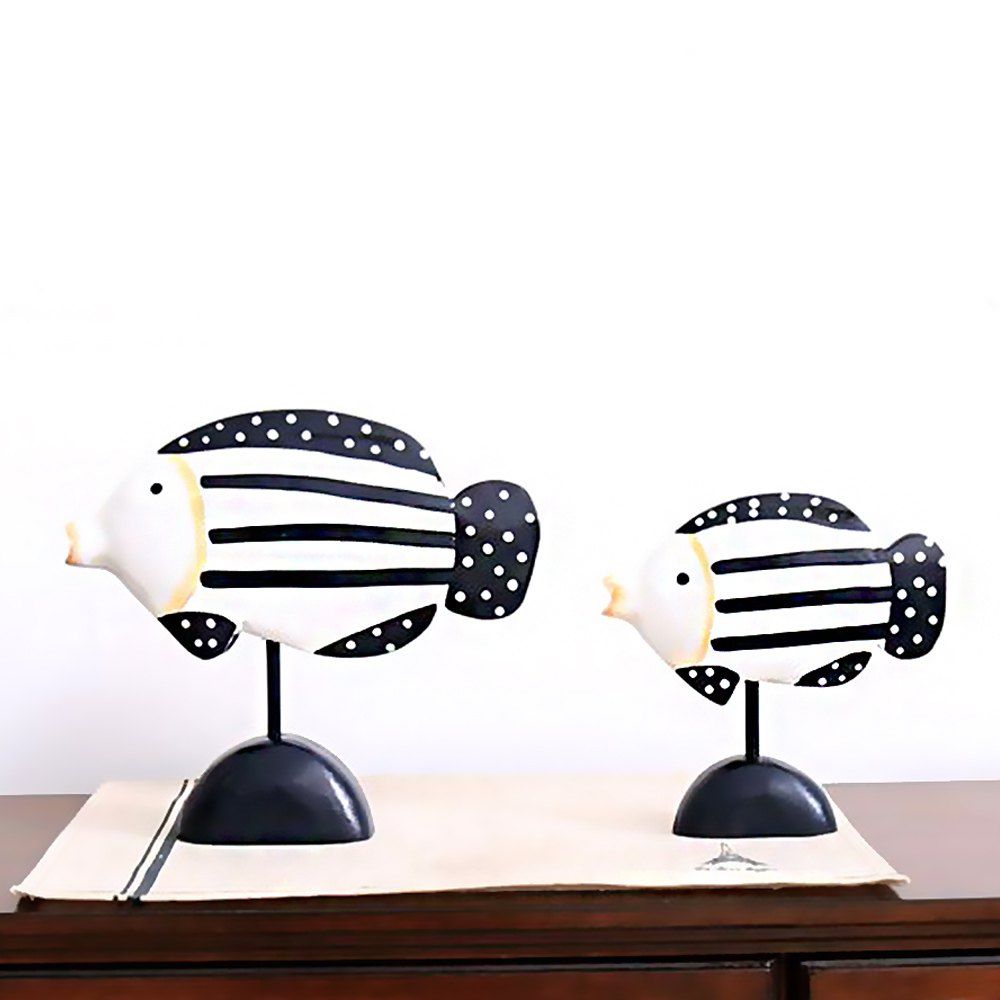 

WX-CB-13060 Groceries Painted Home Wooden Lovers Fish Ornament, Black