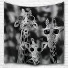 Tapisserie de suspension de mur de maison de impression 3D de girafe avec lunettes de soleil pour la décoration - multicolor A W230CMXL180CM