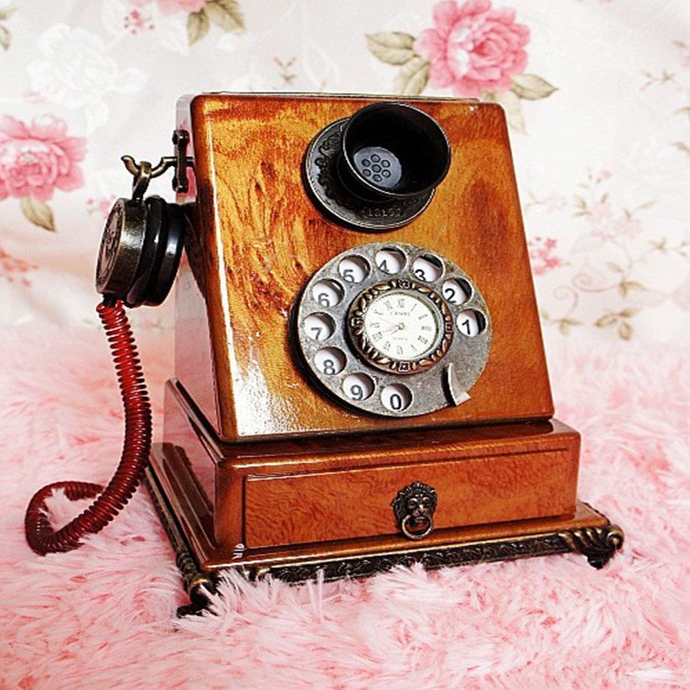 

Retro Clock Model Home Furnishing Telephone with Ornaments, Brown