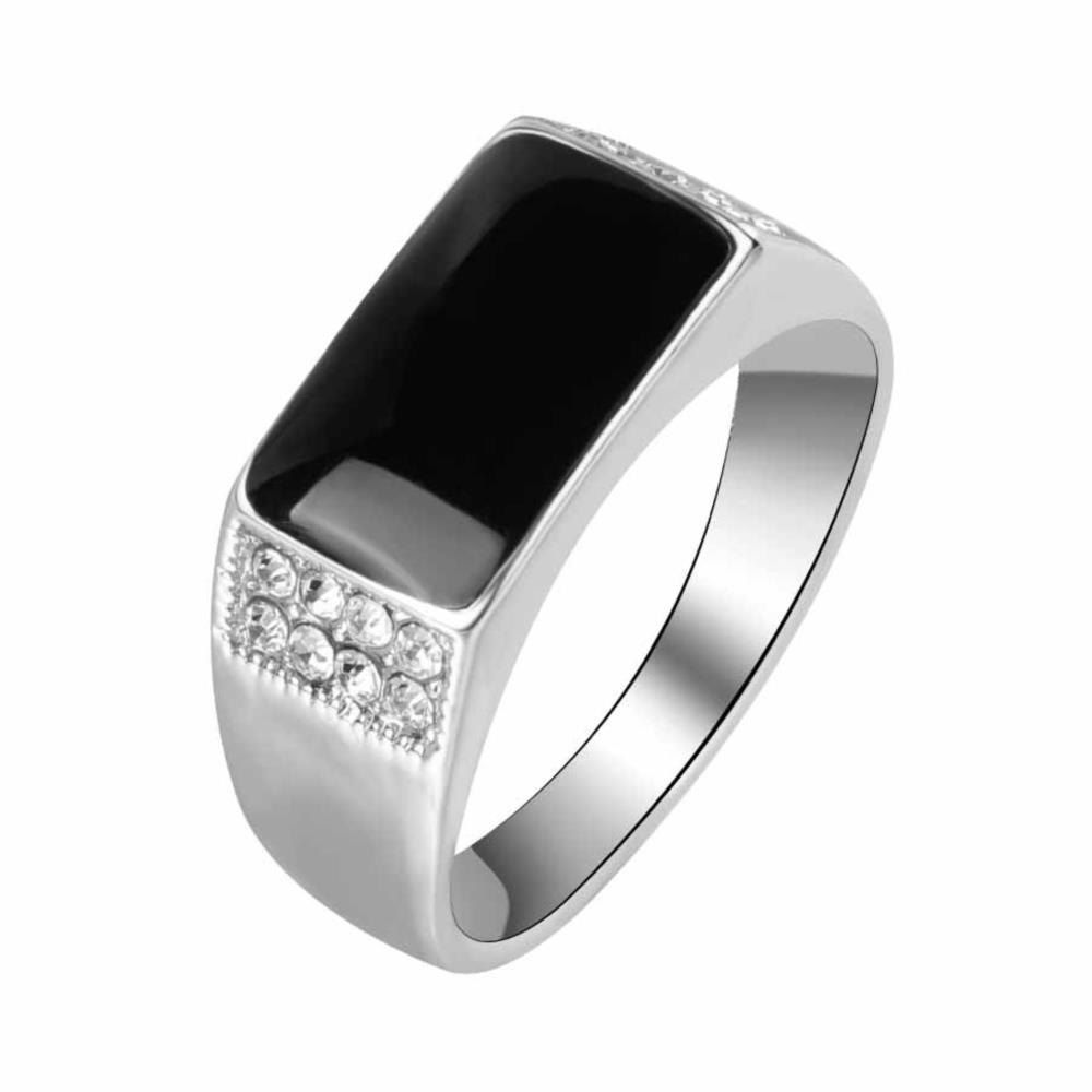 

Europe And The United States Inlaid With Diamond Ring, Black